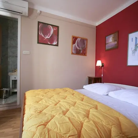 Tedeschi Гостевой дом