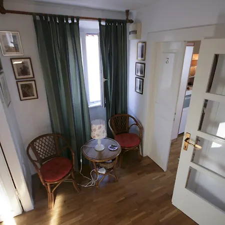 Tedeschi Guest house 3*