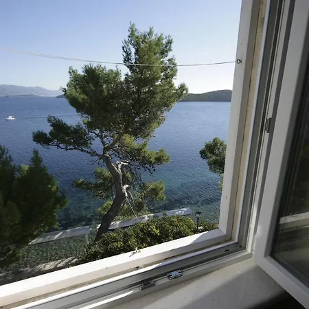 Tedeschi Guest house 3*