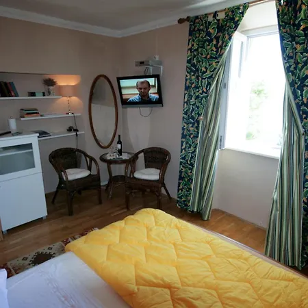 Tedeschi Гостевой дом