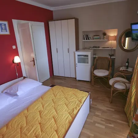 Tedeschi 3* Корчула